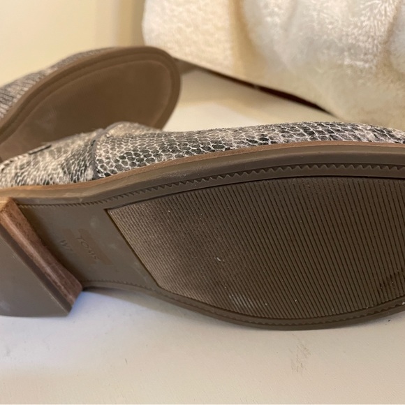 Toms Shaye ankle bootie loafer 7.5 - Picture 10 of 10